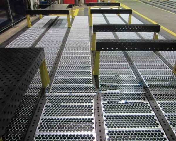 Nền chống trượt bằng thép safety platform plate/safety gratin